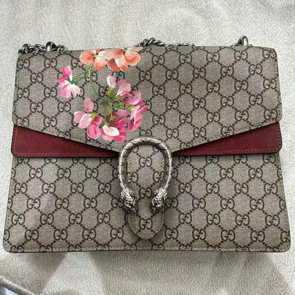 Gucci GG flower shoulder bag