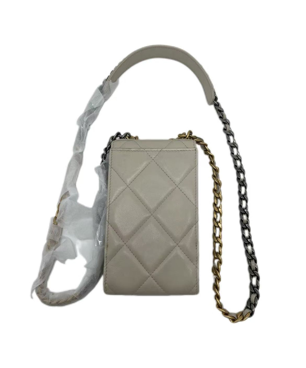 CHANEL CC Phone Bag Shoulder Bag