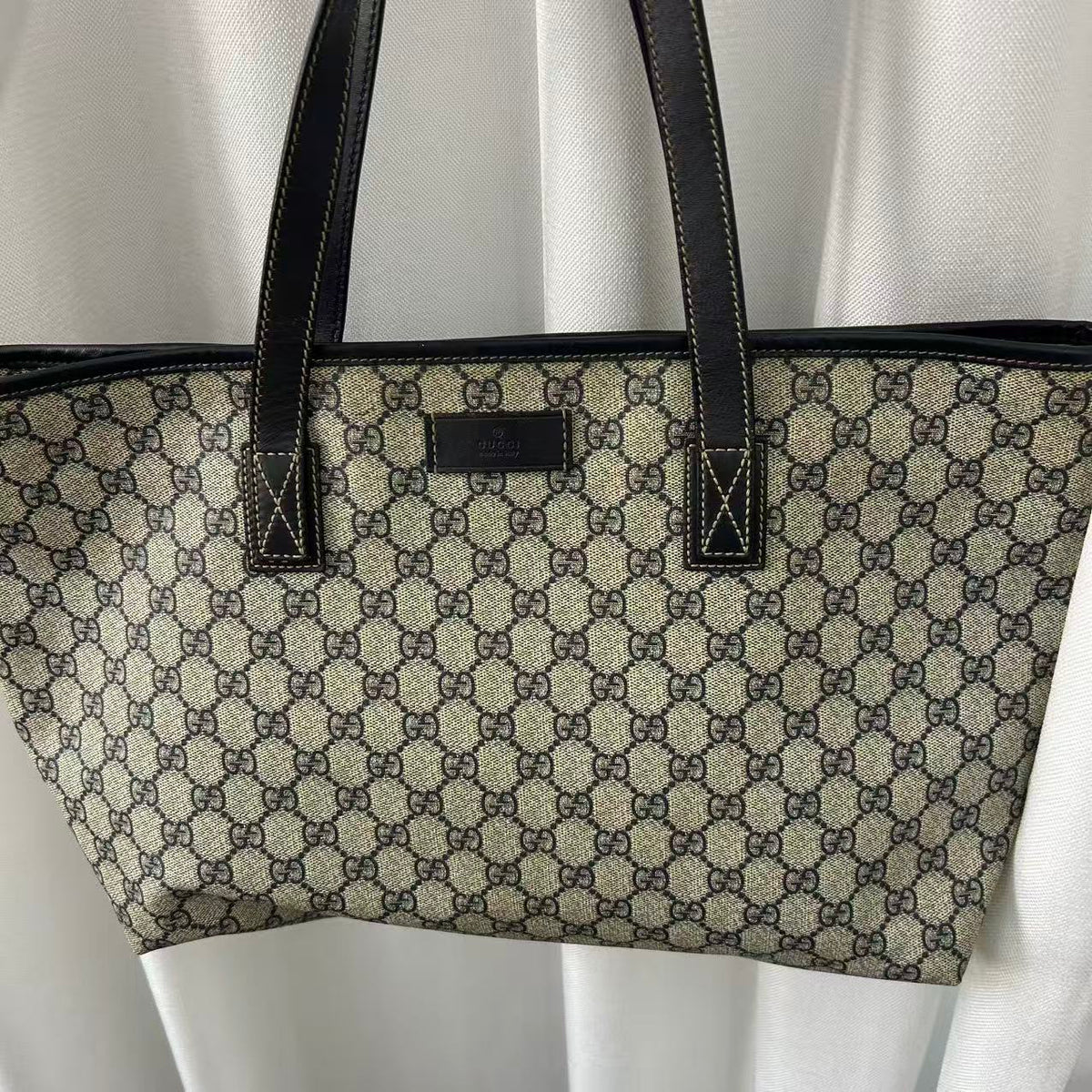 Gucci Tote Bag With Zipper