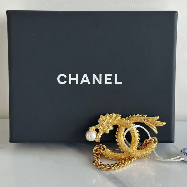 CHANEL Pear Gripoix Cc Chain Drop
