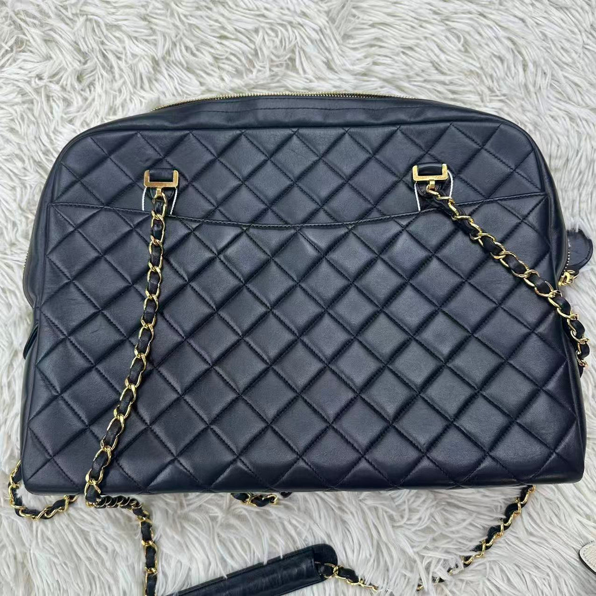 Chanel Vintage cc chain leather tote