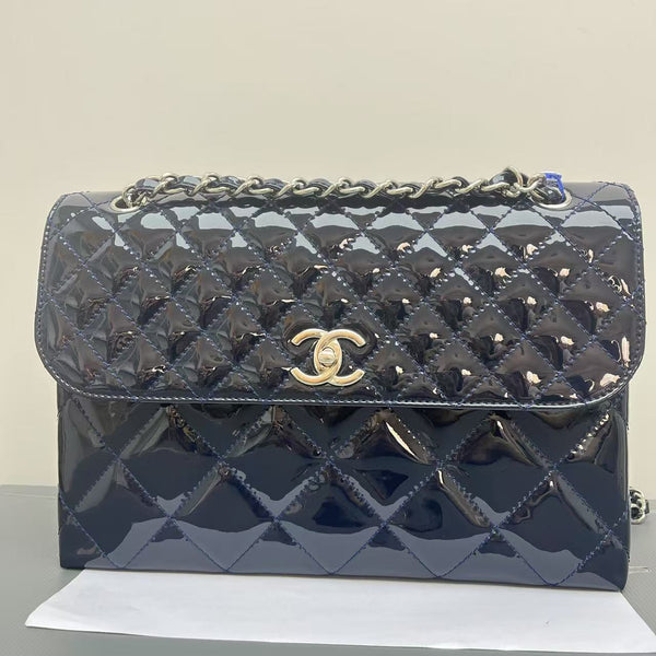 Chanel Jumbo Single Flap Patent Leather Bag