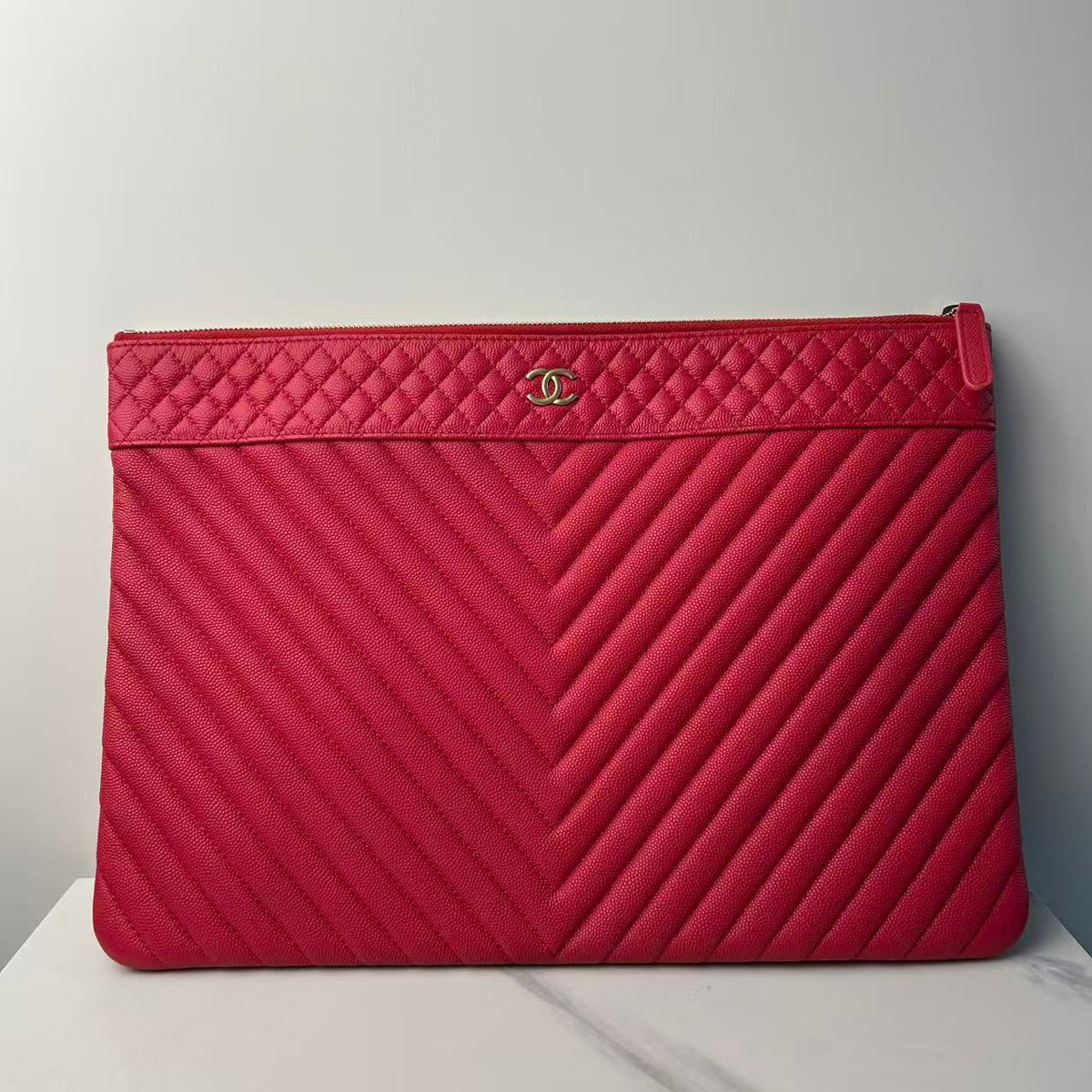 CHANEL Caviar Chevron Quilted Large Cosmetic Case Red