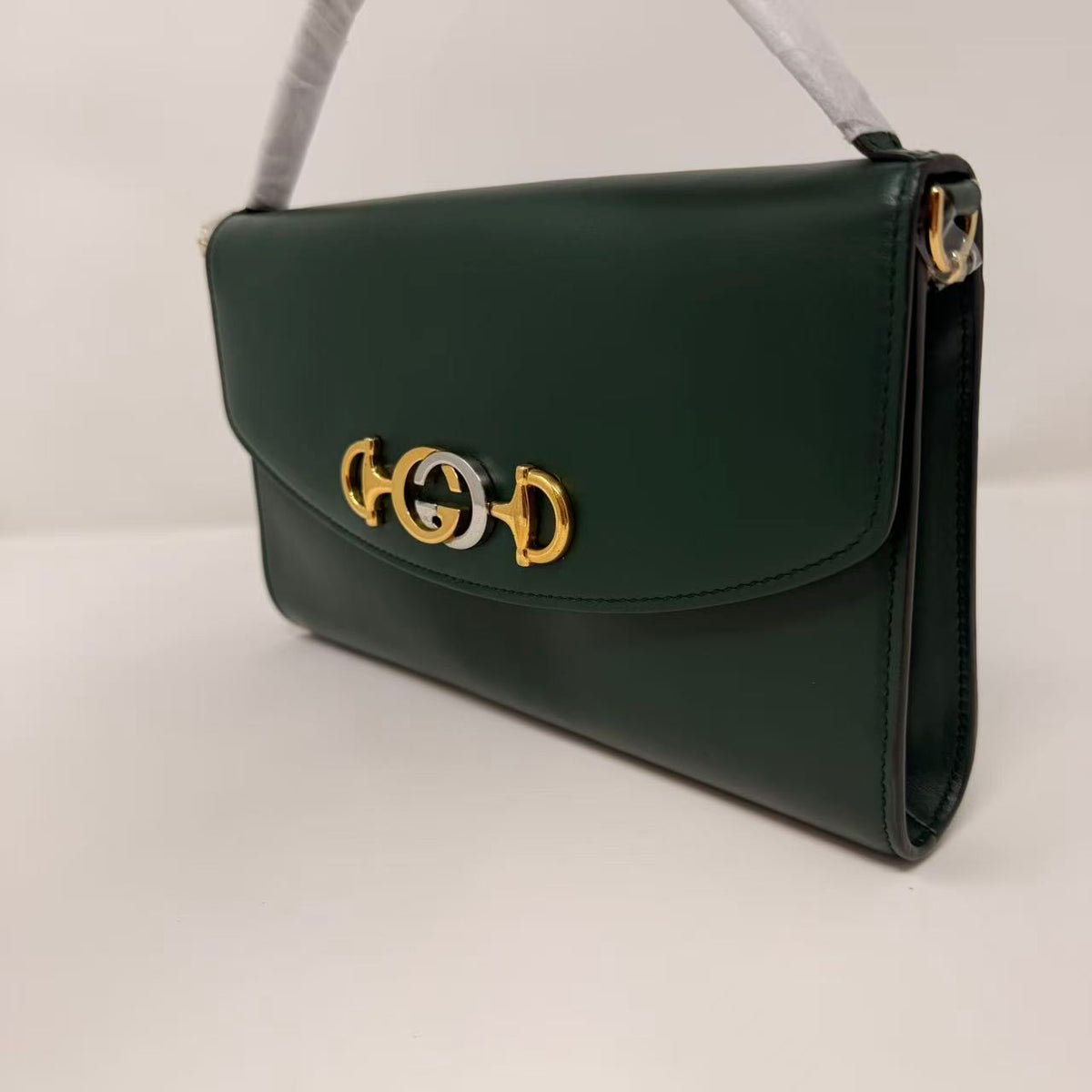 GUCCI Interlocking G Horsebit Zumi  Shoulder Bag