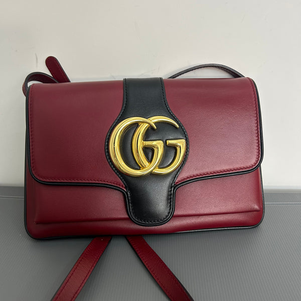FWRD Renew Gucci GG Marmont Shoulder Bag