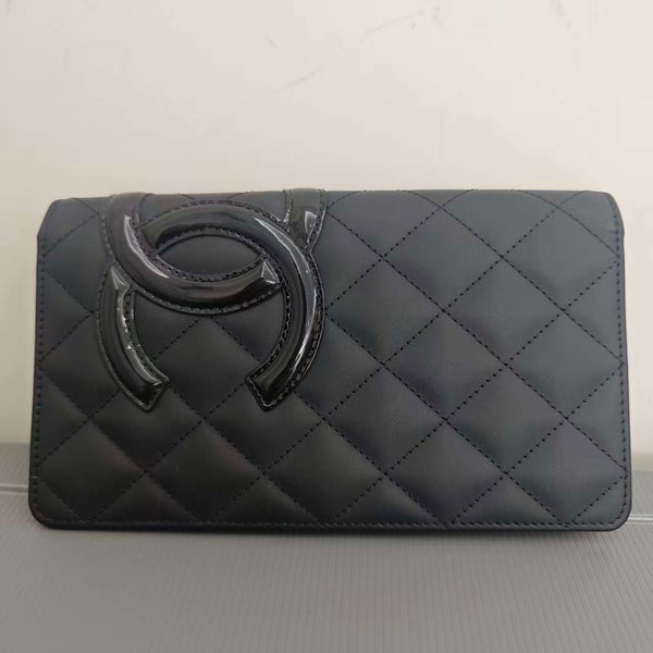 CHANEL Quilted Cambon Yen Wallet Black