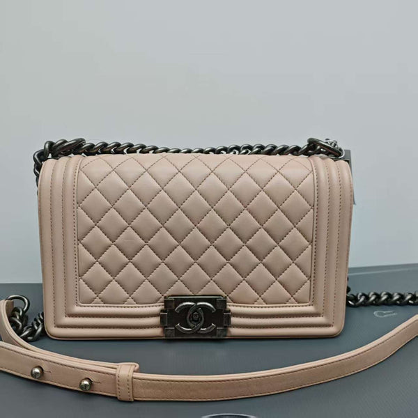 Chanel pink bag
