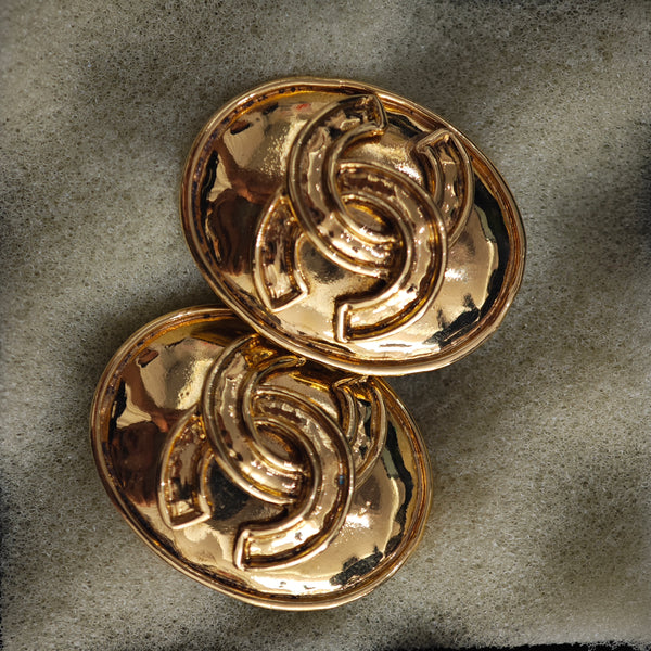 Chanel Gold Clip On Earings