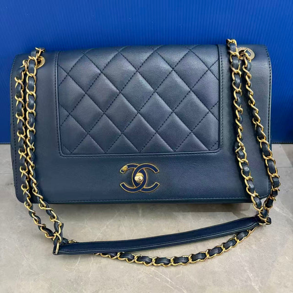 Chanel Caviar Quilted Mademoiselle Flap bag in navy blue