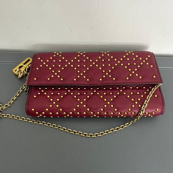 Dior Wallet on Chain