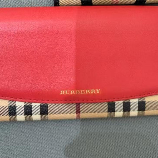 Burberry wallet