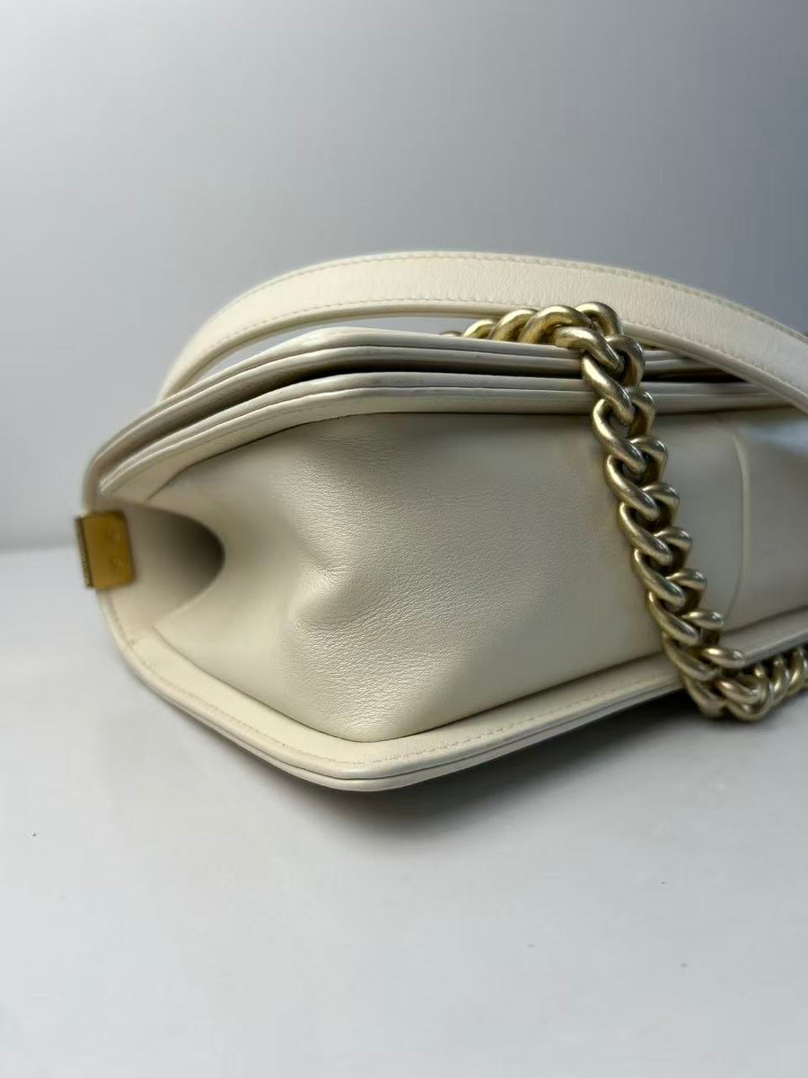 CHANEL 2016 Chevron Mix New Medium Boy Bag