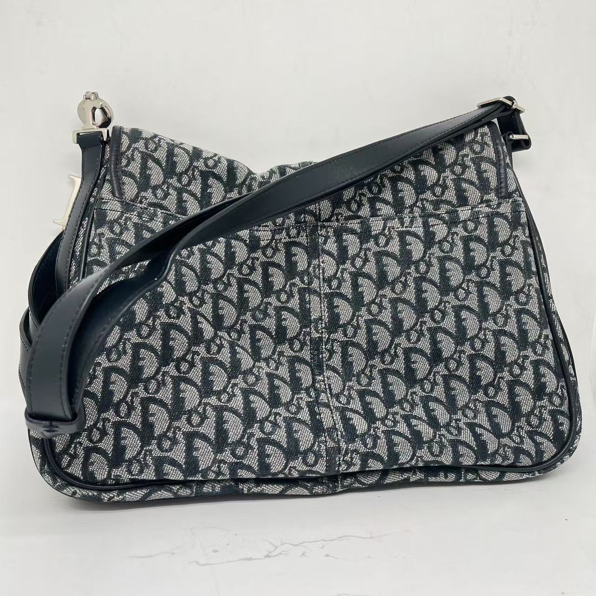 CHRISTIAN DIOR Monogram Flap Messenger Navy Blue