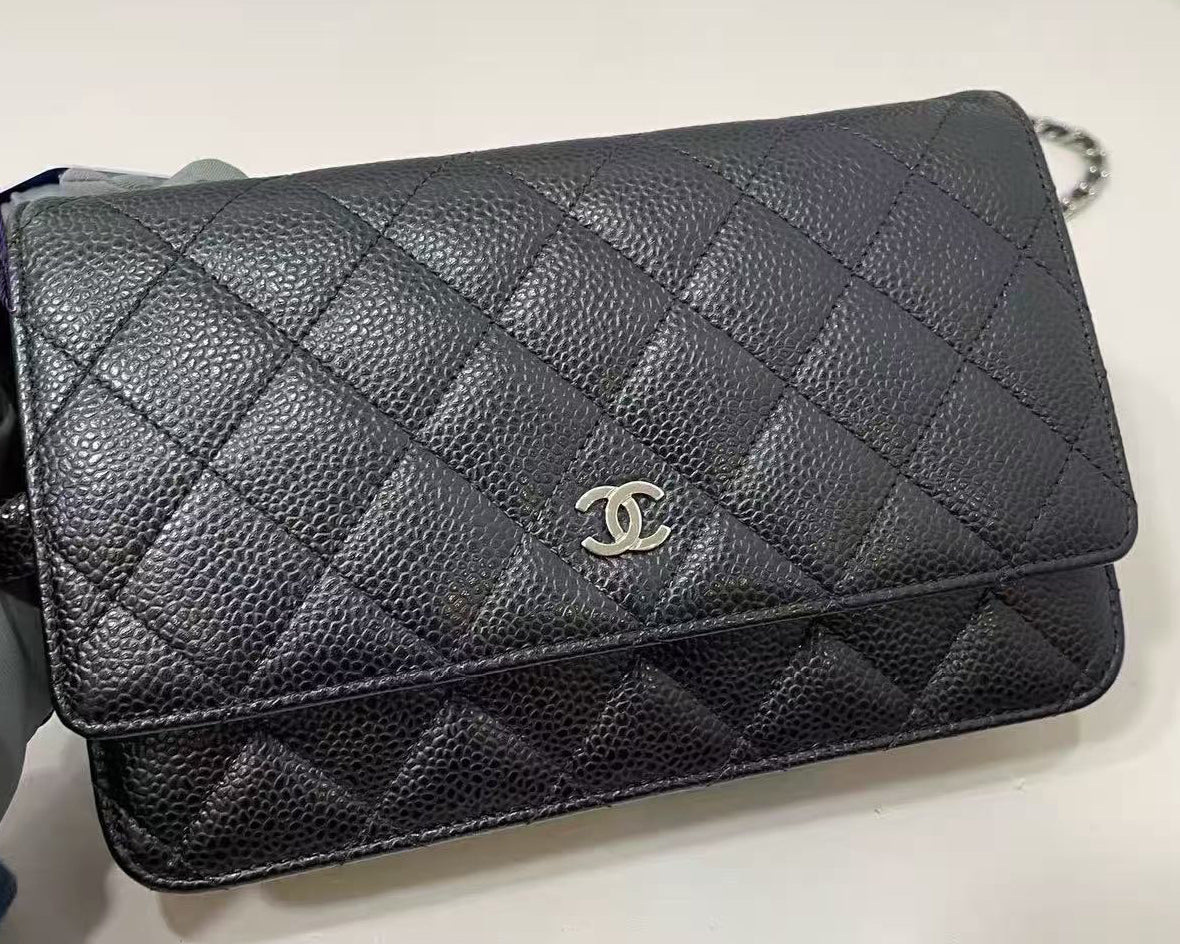 CHANEL Wallet On Chain