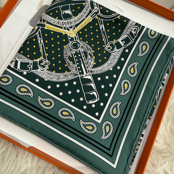 Eperon d'or Bandana 55 In Green