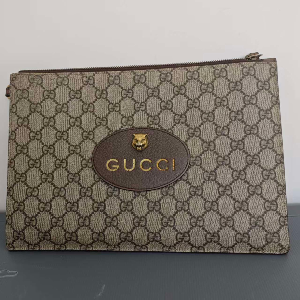 Gucci Beige Ebony GG clutch