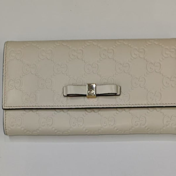 Gucci white Wallet
