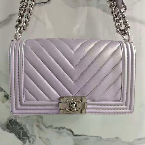 CHANEL Metallic Lambskin Chevron Quilted Medium Flap bag