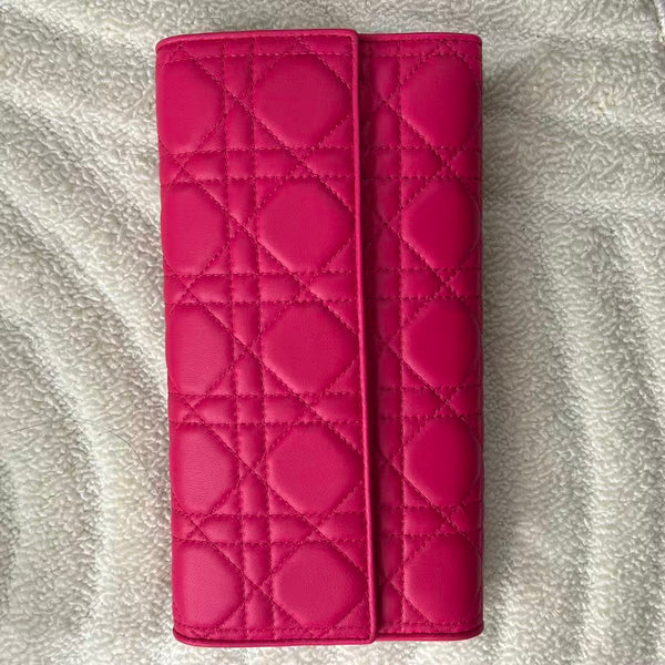 Dior red wallet
