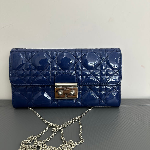 Dior blue