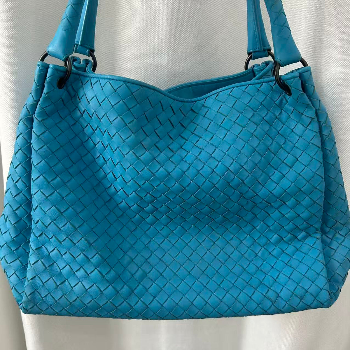 Bottega Veneta Intrecciato Garda