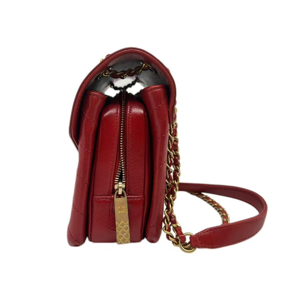 Lambskin Coco Chevron Envelope Flap Bag In Red
