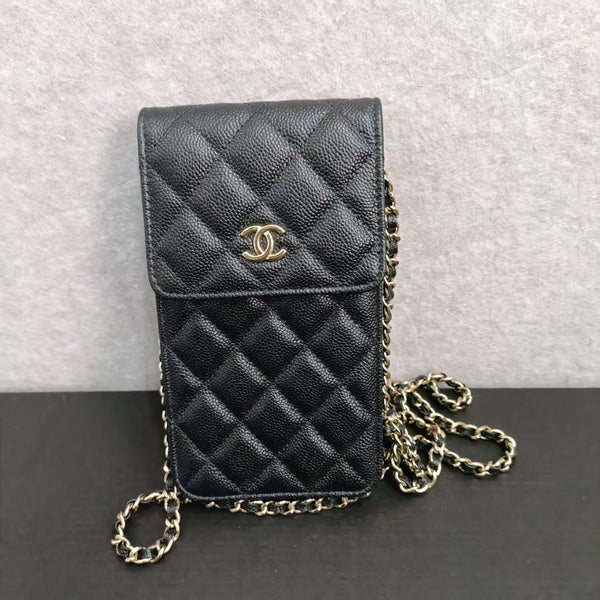 CHANEL Caviar Quilted CC