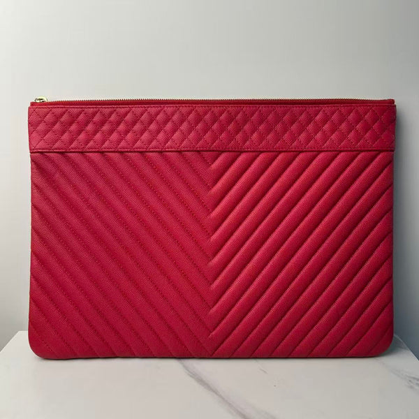CHANEL Caviar Chevron Quilted Large Cosmetic Case Red
