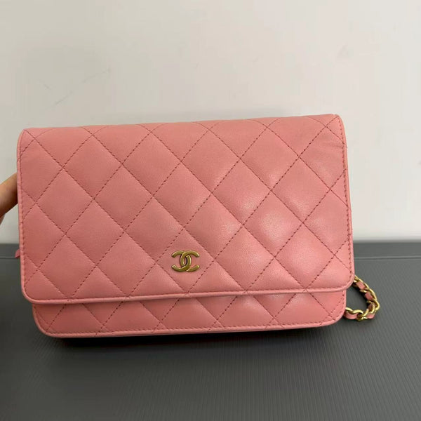 Chanel pink