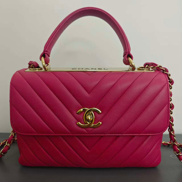 CHANEL Lambskin Chevron Quilted Small Trendy CC