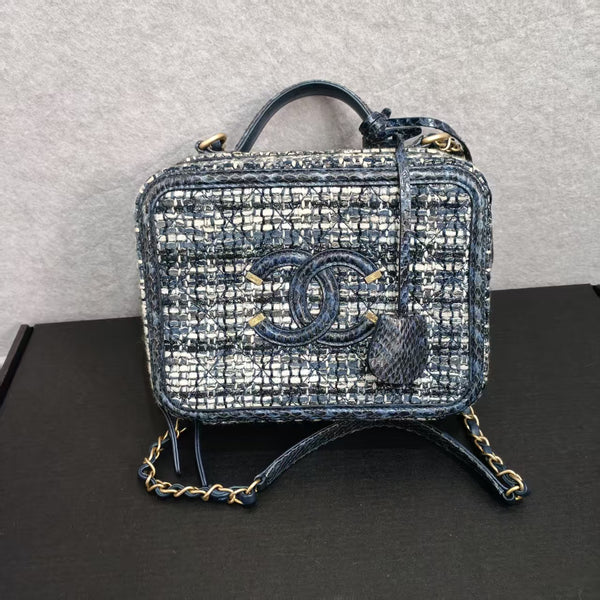 CHANEL Tweed Snakeskin Quilted Medium Cc
