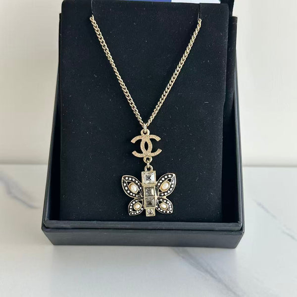 CHANEL Crystal Pearl CC Butterfly