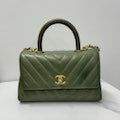 Coco handle leather handbag Chanel Green in Leather